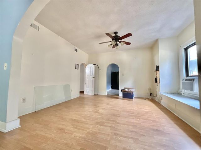 408 SUMNER STREET, Kissimmee, FL 34741