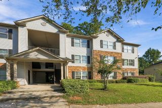 2102 Fairington Club Drive, Lithonia, GA 30038