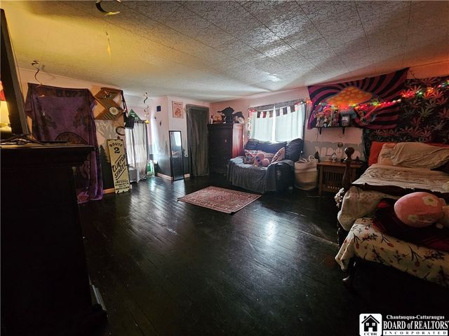 4449 Gile Hollow Road, Hinsdale, NY 14743