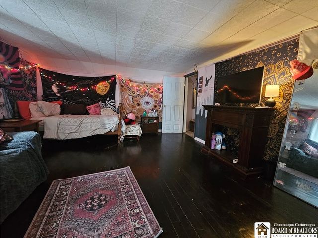 4449 Gile Hollow Road, Hinsdale, NY 14743