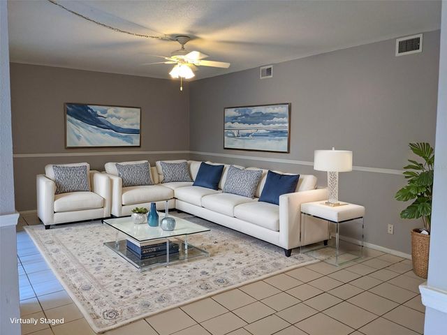 200 MAITLAND AVENUE 11, Altamonte Springs, FL 32701