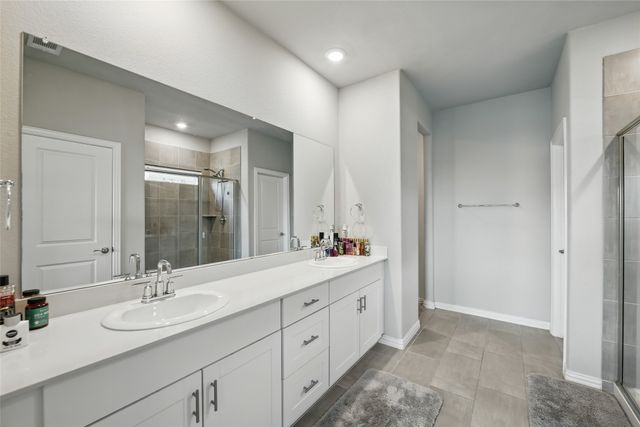 5637 Castle Peak Bend, Fort Worth, TX 76126