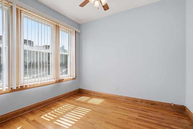 3240 W Cortez Street, Chicago, IL 60651