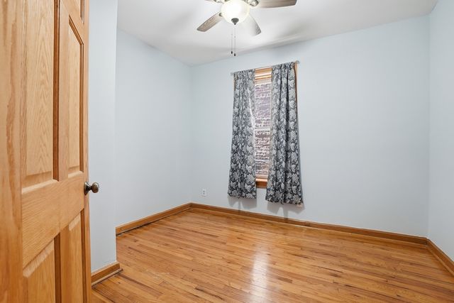 3240 W Cortez Street, Chicago, IL 60651