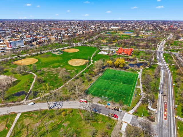 3240 W Cortez Street, Chicago, IL 60651