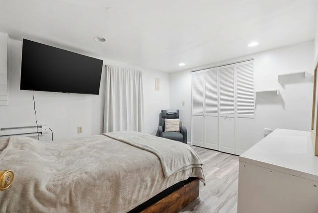 3240 W Cortez Street, Chicago, IL 60651