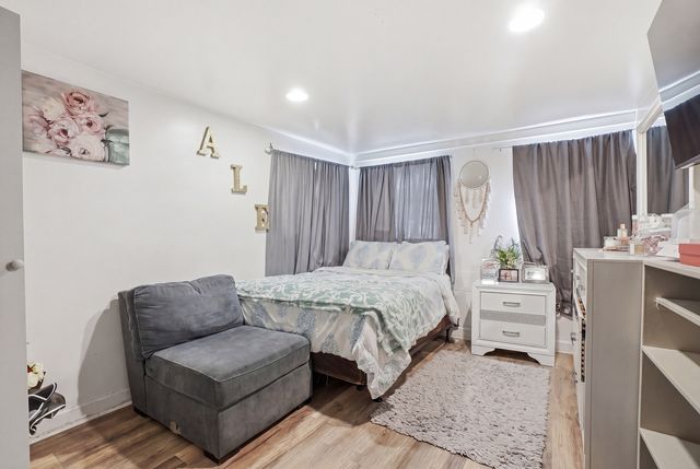 3240 W Cortez Street, Chicago, IL 60651