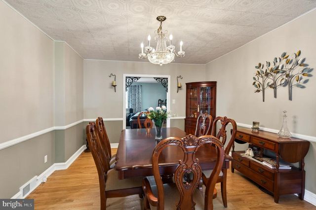 2207 NAAMANS CREEK RD, Boothwyn, PA 19061