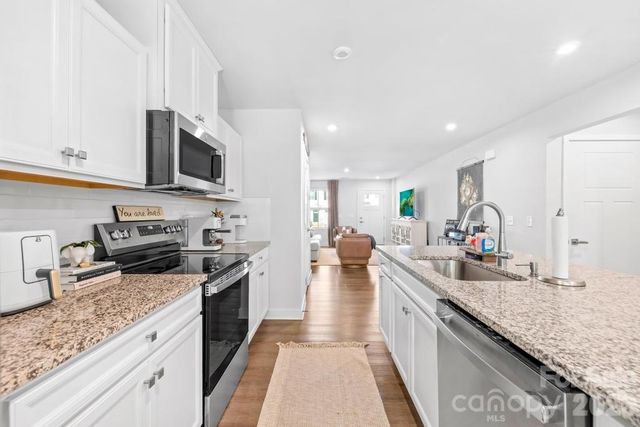 111 Skylar View Way D, Troutman, NC 28166