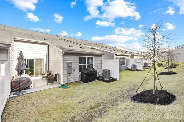 111 Skylar View Way D, Troutman, NC 28166