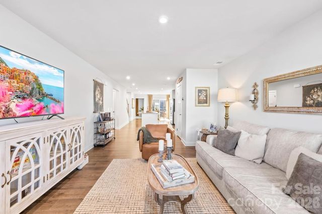 111 Skylar View Way D, Troutman, NC 28166