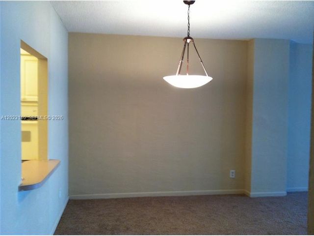 19380 COLLINS AV 607, Sunny Isles Beach, FL 33160