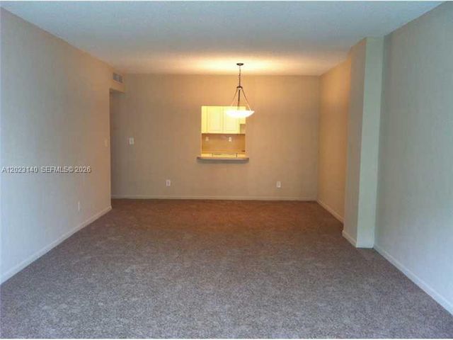 19380 COLLINS AV 607, Sunny Isles Beach, FL 33160