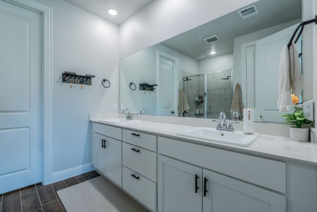 15894 Talamore Lane, Frisco, TX 75035