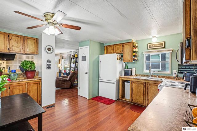 1832 SW 15th Street, Lincoln, NE 68522