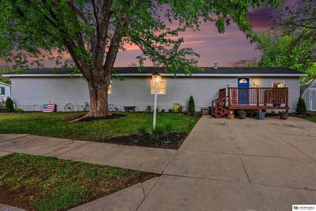 1832 SW 15th Street, Lincoln, NE 68522