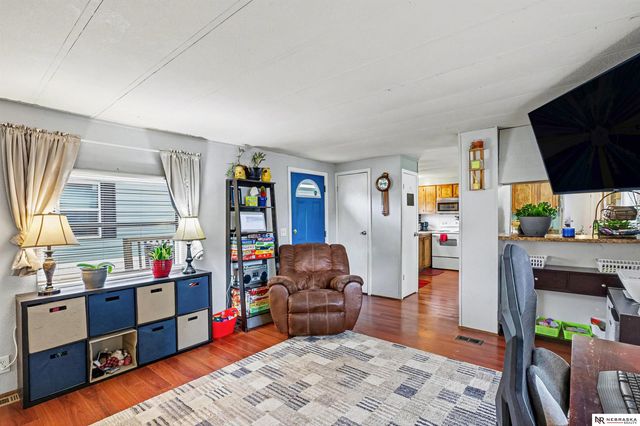 1832 SW 15th Street, Lincoln, NE 68522