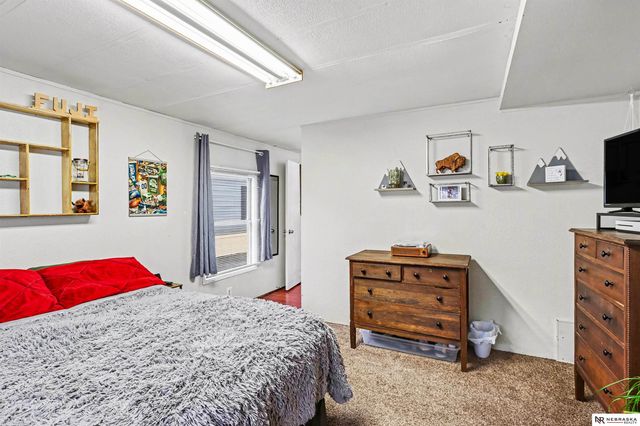 1832 SW 15th Street, Lincoln, NE 68522