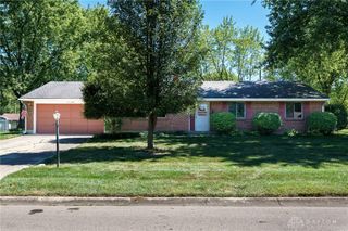 520 Vineland Trail, Beavercreek, OH 45430