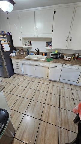 44554 15th W, Lancaster, CA 93534