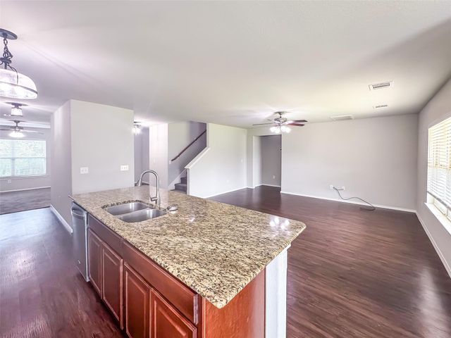 277 Stalwart Hill Trail, Magnolia, TX 77354
