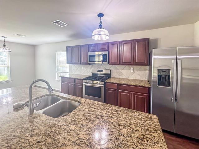 277 Stalwart Hill Trail, Magnolia, TX 77354
