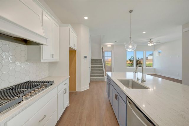 16746 Vibrant Avenue, Hockley, TX 77447
