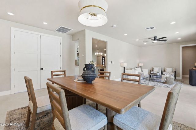 7827 N 3RD Street, Phoenix, AZ 85020