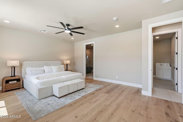 7827 N 3RD Street, Phoenix, AZ 85020