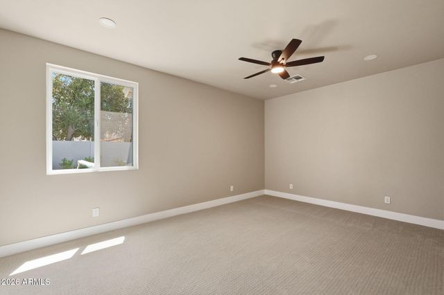 7827 N 3RD Street, Phoenix, AZ 85020