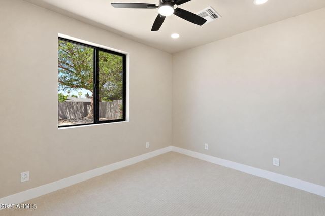 7827 N 3RD Street, Phoenix, AZ 85020
