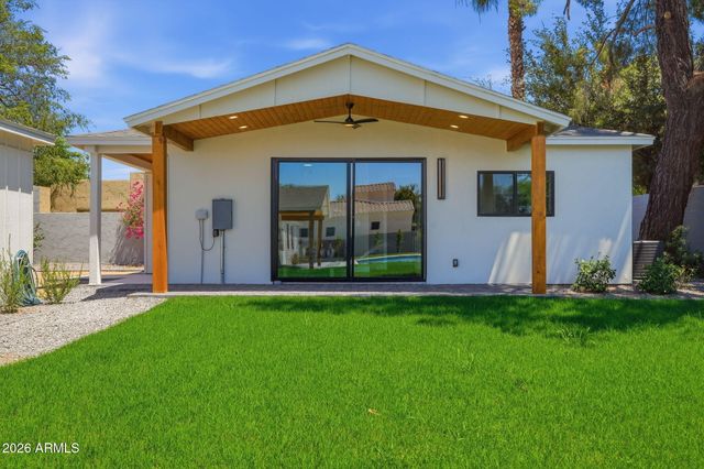 7827 N 3RD Street, Phoenix, AZ 85020