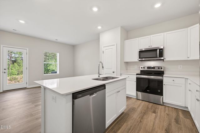 3308 Bailey Lake Drive 205, Fuquay Varina, NC 27526