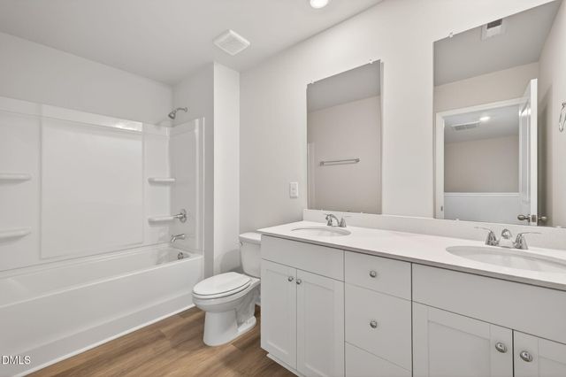 3308 Bailey Lake Drive 205, Fuquay Varina, NC 27526