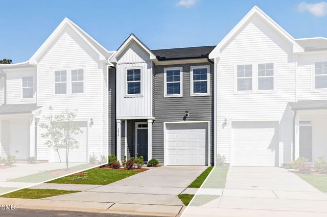 3308 Bailey Lake Drive 205, Fuquay Varina, NC 27526