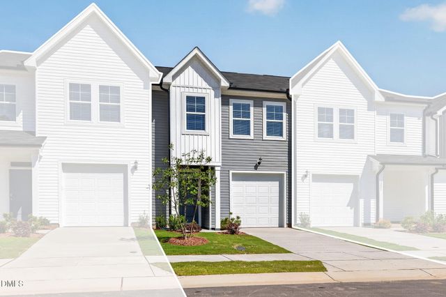 3308 Bailey Lake Drive 205, Fuquay Varina, NC 27526
