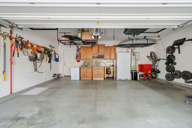 13981 N Swift Spear Drive, Marana, AZ 85658