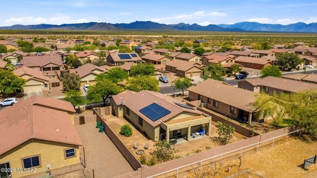 13981 N Swift Spear Drive, Marana, AZ 85658