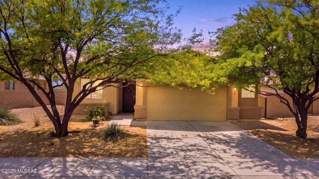 13981 N Swift Spear Drive, Marana, AZ 85658