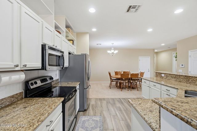 13981 N Swift Spear Drive, Marana, AZ 85658