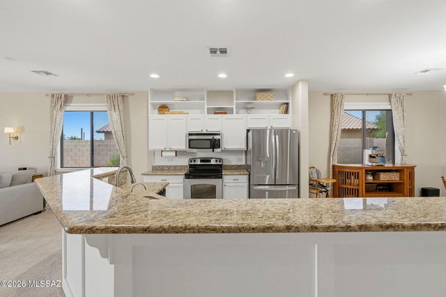 13981 N Swift Spear Drive, Marana, AZ 85658