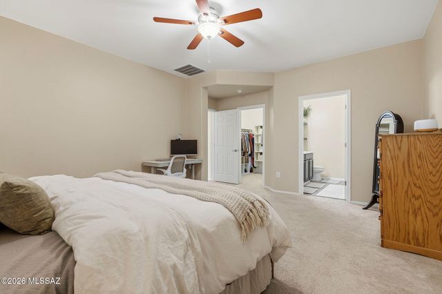 13981 N Swift Spear Drive, Marana, AZ 85658