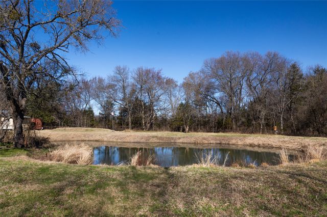 2448 County Road 2125, Ivanhoe, TX 75447