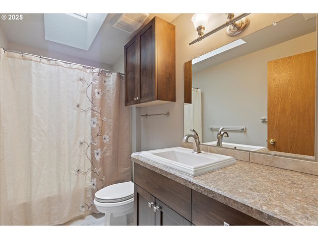 14100 Se 20TH St, Vancouver, WA 98683