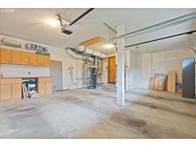 14100 Se 20TH St, Vancouver, WA 98683