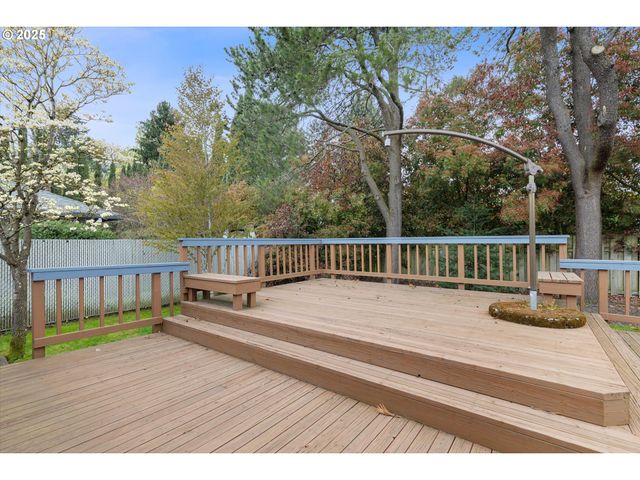 14100 Se 20TH St, Vancouver, WA 98683