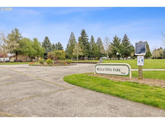 14100 Se 20TH St, Vancouver, WA 98683