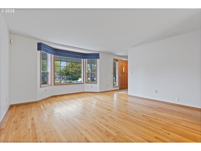 14100 Se 20TH St, Vancouver, WA 98683