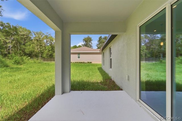 10280 N Harbor Way, Dunnellon, FL 34434