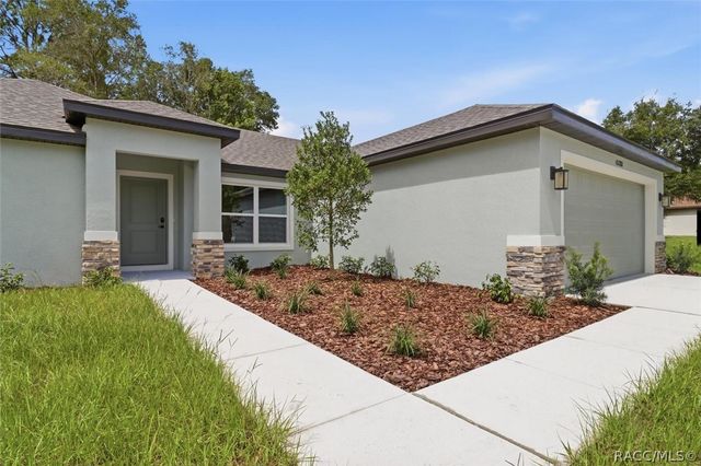 10280 N Harbor Way, Dunnellon, FL 34434